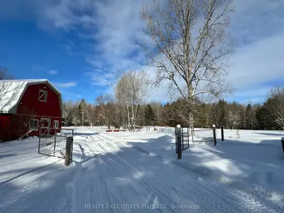 2935 Baseline Road, Clarence-rockland, On K0a 3n0