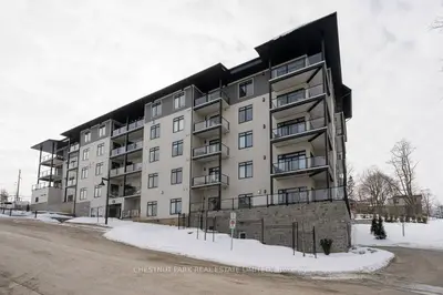 17 Cleave Avenue 302, Prince Edward County, On K0k 2t0