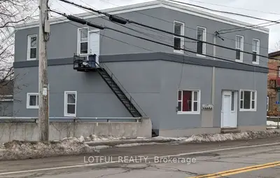17 Main Street W 2, Elizabethtown-Kitley, ON K0E 1M0