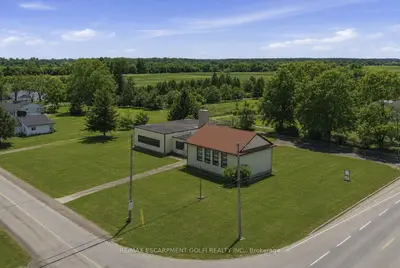 10611 Highway 3, Wainfleet, On L3k 5v4