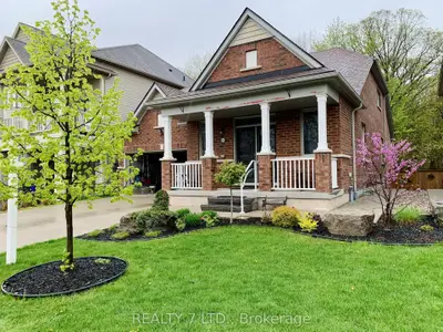 8541 Sweet Chestnut Drive, Niagara Falls, On L2h 0n1