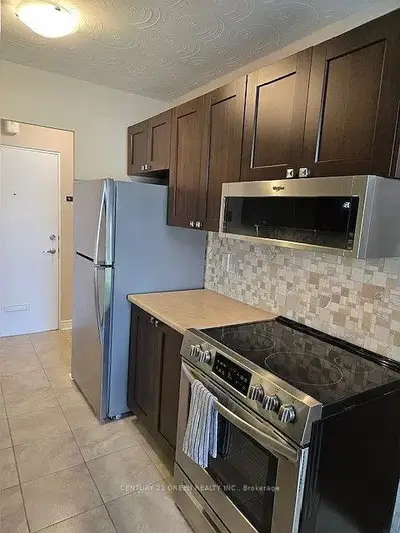 485 Thorold Road 107, Welland, ON L3C 3X1