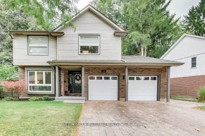 1295 Hastings Drive, London North, ON N5X 2J1