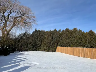 200 Ontario Street, Port Hope, On L1a 2v7