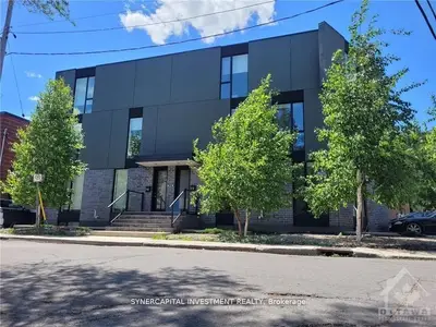 14b Chapleau Avenue W, New Edinburgh - Lindenlea, On K1m 1z6