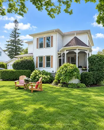 47 Paul Street, Prince Edward County, On K0k 2t0