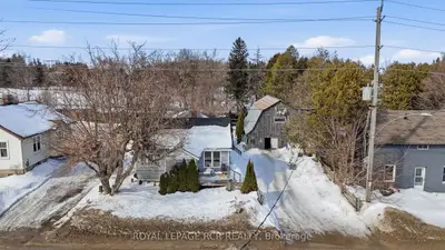 8894 Wellington 124, Erin, On N1h 6h7