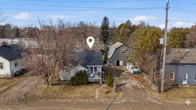 8894 Wellington 124, Erin, On N1h 6h7