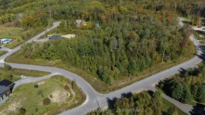 1581 Kinsella Drive, Orleans - Cumberland And Area, On K4c 0b2