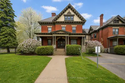 400 Queens Avenue 2, London East, On N6b 1x9