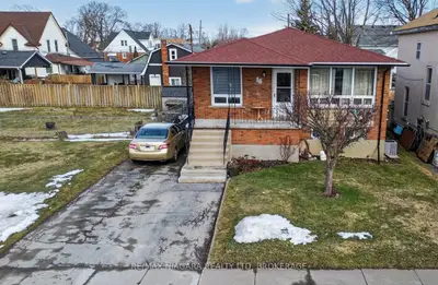 16 Cross Street, Port Colborne, ON L3K 1K9