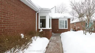 50 Grand Cedar Court E, Stittsville - Munster - Richmond, ON K2S 1G5