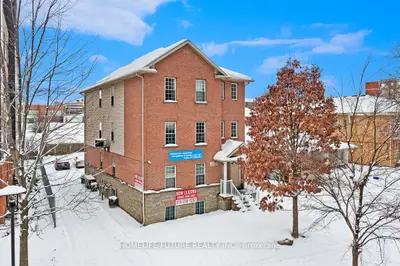 327 Spruce Street 4 Units W/20 Rms, Waterloo, On N2l 3m6