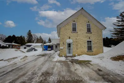 7 Gordon Street W, South Bruce, ON N0G 2S0