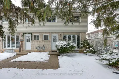 85 Springbank Avenue 4, Woodstock, ON N4S 7P7