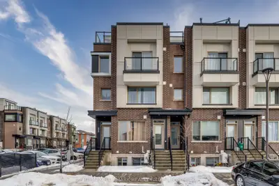 637 Makwa Private 98, Manor Park - Cardinal Glen And Area, On K1k 0p6