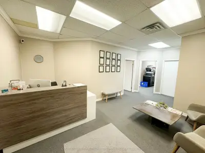 219 Oxford Street W Unit 203, London North, ON N6H 1S5