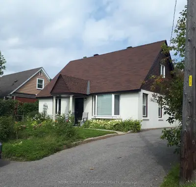 623 Roosevelt Avenue Apt. A, Carlingwood - Westboro and Area, ON K2A 2A4