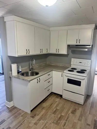 324 RIDGEWAY Road 3, Fort Erie, ON L0S 1B0