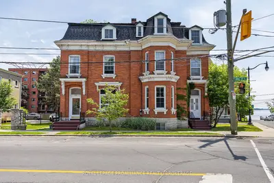 125 King Street E, Kingston, ON K7L 2Z9