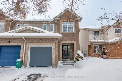 152 LUDLOWE Street, Orleans - Cumberland and Area, ON K4A 5C7