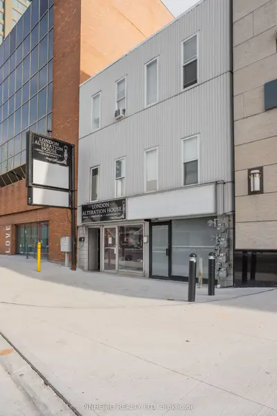 354 Wellington Street A, London East, On N6a 3n8