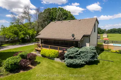 257 Elmbrook Road, Prince Edward County, On K0k 2t0