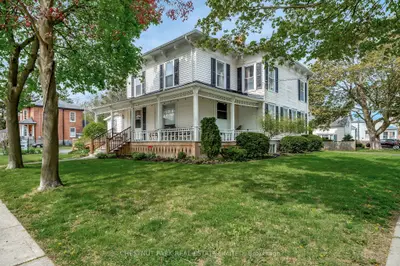 71 Queen Street, Prince Edward County, On K0k 2t0
