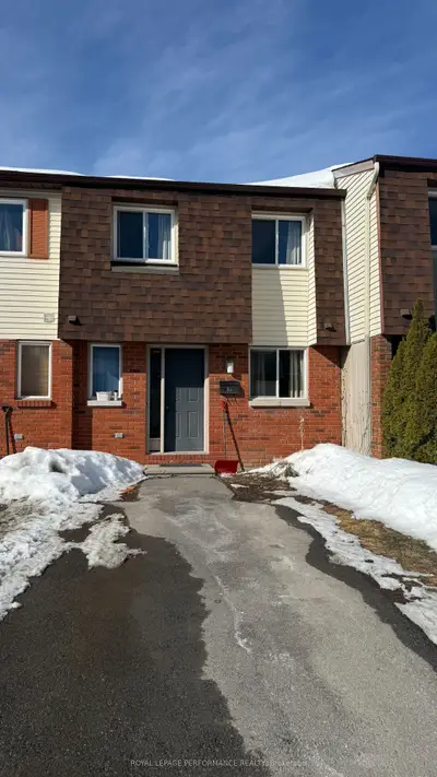 3111 Olympic Way 53, Blossom Park - Airport and Area, ON K1T 1Y7