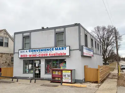794 London Road, Sarnia, On N7t 4y1