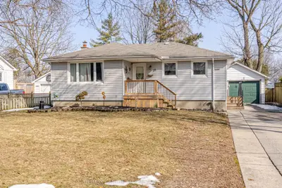 29 York Street, Aylmer, ON N5H 2G8