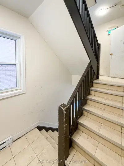 122-124 Cobourg Street, Lower Town - Sandy Hill, On K1n 8h1