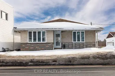 1052 Notre Dame Street, Russell, On K0a 1w1