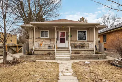 378 GREY Street Lower, London East, ON N6B 1G9