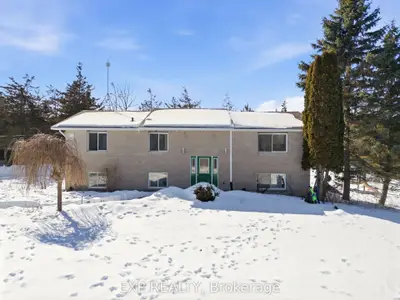 15 Mcintyre Road, Prince Edward County, ON K0K 1A0