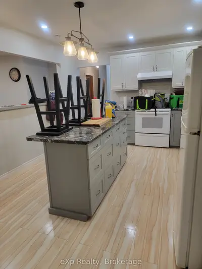 920 5th Avenue E, Owen Sound, ON N4K 2S2