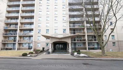 6400 HUGGINS Street 907, Niagara Falls, ON L2J 3G5