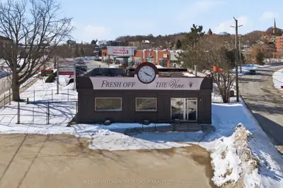 84 Ontario Street, Port Hope, On L1a 2t8
