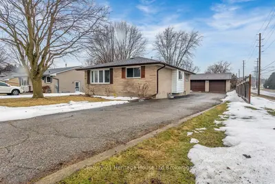 368 Odlum Drive, Woodstock, On N4s 3s2