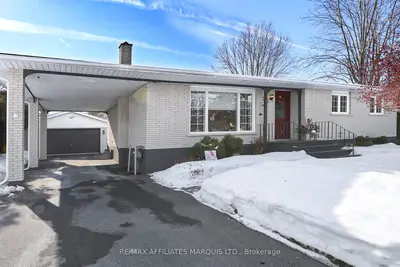 22 Pine Street, South Stormont, ON K0C 1M0