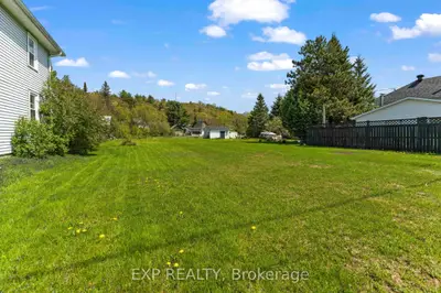 00 Casey Street, Madawaska Valley, On K0j 1b0