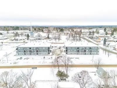 78B Queen Street 201, Bonnechere Valley, ON K0J 1T0