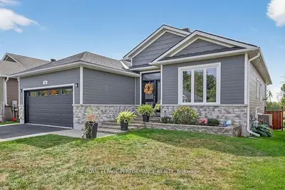 136 Sheppard Avenue, Drummond/north Elmsley, On K7h 0a4