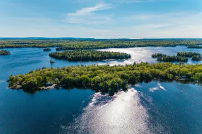 1958 Six Mile Lake Shore Island, Georgian Bay, On L0k 1s0