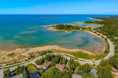 74 W Miramichi Bay Road, Saugeen Shores, On N0h 2c6