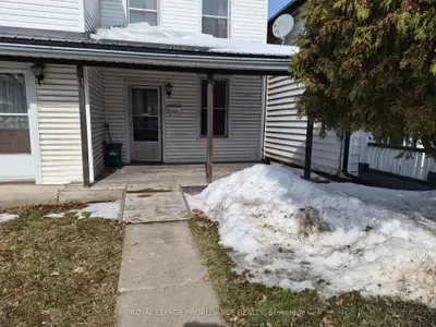82 W PEARL Street W 2, Brockville, ON K6V 4B9