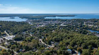 36 Bowes, 8 Queen St & 0 Tate/pine Street, Parry Sound, On P2a 2k9