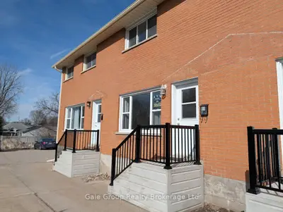 78 Bee Street 11, Woodstock, ON N4S 3Z3