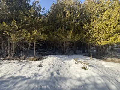 146 Sutter Road, Northern Bruce Peninsula, On N0h 1w0