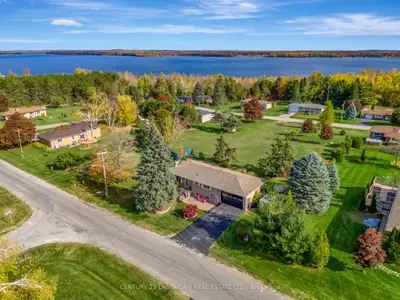 456 Old Surrey Lane, Kawartha Lakes, On K0m 1a0
